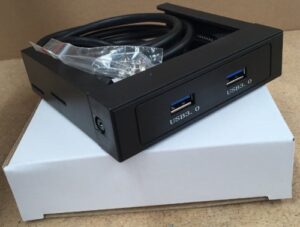 Casecom U3BAY-OEM, Front 3.5' USB3.0 2x USB3.0 Port w/19pin Internal Enclosure. 1 Year Warranty