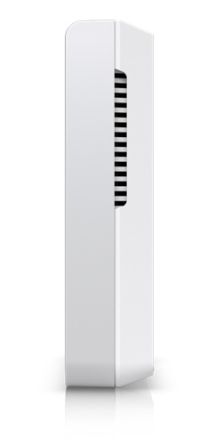 Ubiquiti U7 Pro Wall, 6 Spatial Stream Access Point, 6 GHz Support Tailored, PoE+, Voltage 44—57V DC, Max Power 22W, 2.5 GbE uplink, 300+ Devices,140 m² cover, 1 Year Warranty - Image 3