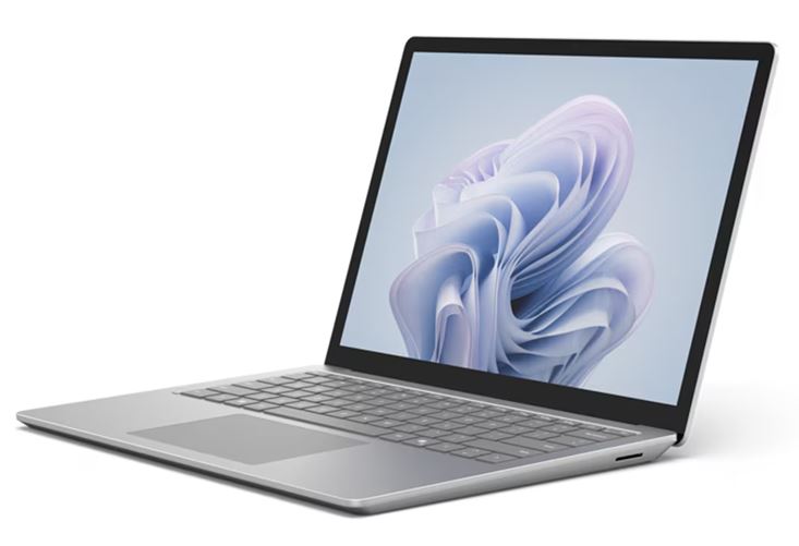 Microsoft Surface Laptop 6 13.5' 2K TOUCH Intel U5-135H 8GB 256GB SSD Windows 11 PRO Arc Graphics USB-C WIFI6E BT WLAN Black 2yr wty - EU required - Image 2