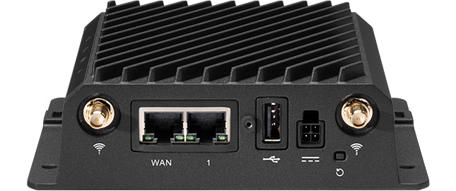 Cradlepoint R980 3-yr NetCloud Mobile Performance Router Essentials Plan, and R980 Router with WiFi (5G modem 4FF SIM slots, and embedded eSIM), no AC - Image 2