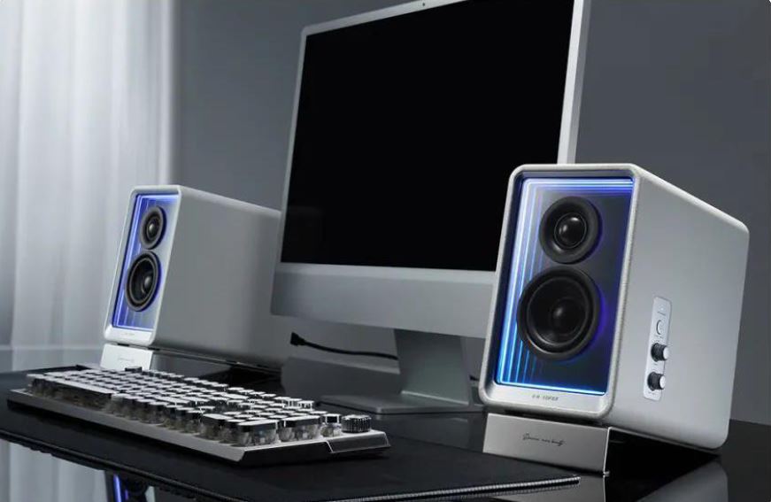 Edifier QR65 WHITE Desktop Active Monitor with GaN Charger - Image 2